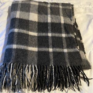 Alpaca Throw Blanket